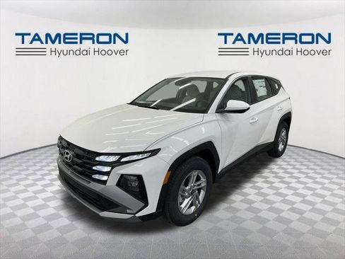 New 2026 Hyundai Tucson SE FWD image 1