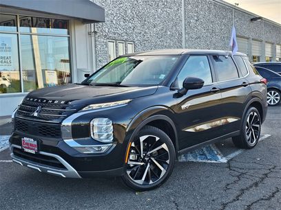 Used 2023 Mitsubishi Outlander SE
