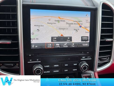 Used 2017 Porsche Cayenne GTS AWD/4WD image 23