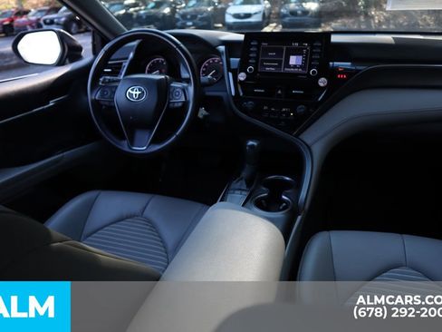 Used 2024 Toyota Camry SE FWD image 22