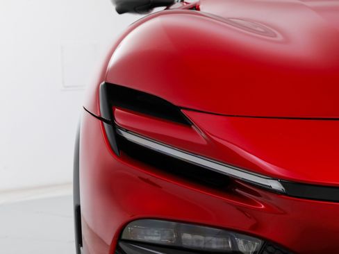 Certified 2024 Ferrari Purosangue AWD/4WD image 15