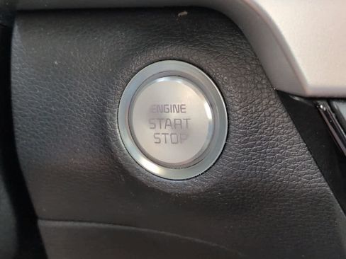 Used 2021 Kia Telluride S FWD image 28