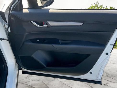 Used 2018 MAZDA CX-5 Touring FWD image 22