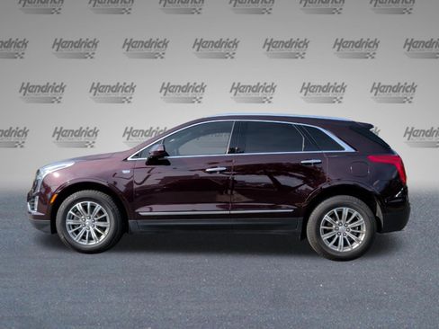 Used 2017 Cadillac XT5 Luxury w/ Driver Awareness Package FWD image 10
