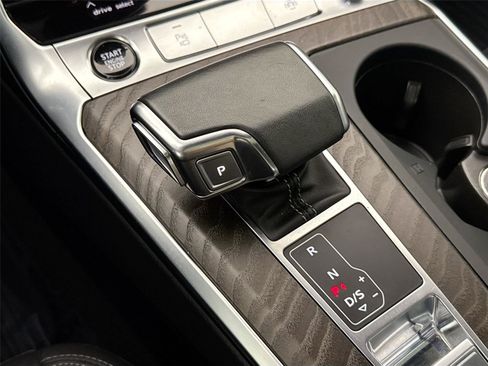 Used 2022 Audi A7 3.0T Premium AWD/4WD image 25