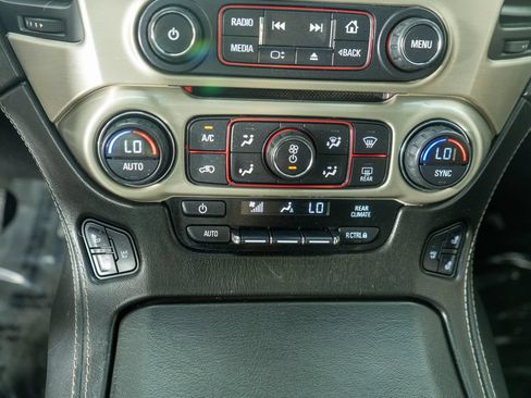Used 2015 GMC Yukon Denali w/ Open Road Package AWD/4WD image 22