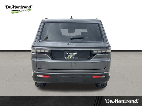 New 2026 Jeep Grand Wagoneer L Limited AWD/4WD image 6