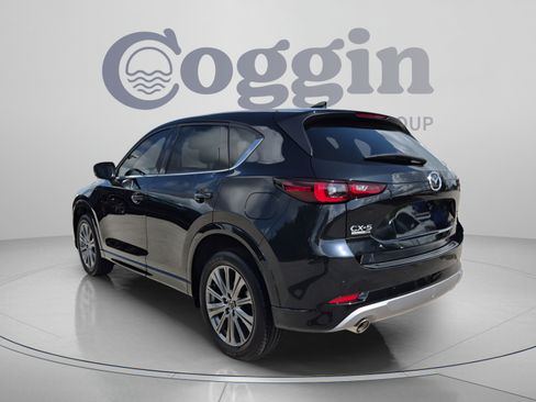 Used 2025 MAZDA CX-5 Signature AWD/4WD image 4