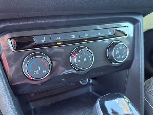 New 2024 Volkswagen Tiguan S image 18