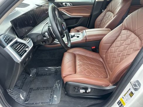 Used 2023 BMW X7 xDrive40i w/ Premium Package AWD/4WD image 29