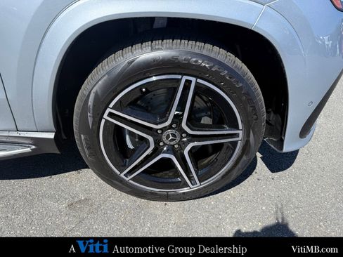 New 2026 Mercedes-Benz GLS 450 4MATIC image 10