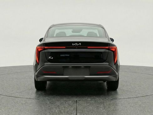 Used 2025 Kia K4 FWD image 7