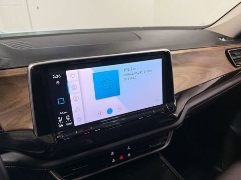 Used 2025 Volkswagen Atlas SE image 79