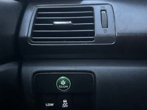 Used 2015 Honda Accord EX-L image 16
