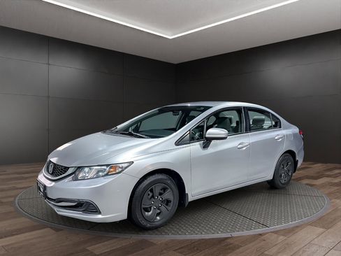 Used 2015 Honda Civic LX image 4