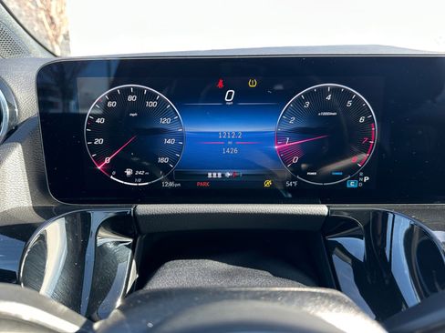 Certified 2026 Mercedes-Benz GLA 250 4MATIC image 17