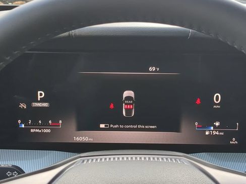 Certified 2025 Nissan Murano SL AWD/4WD image 28