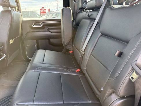 Used 2024 Chevrolet Silverado 2500 LTZ w/ LTZ Convenience Package AWD/4WD image 13