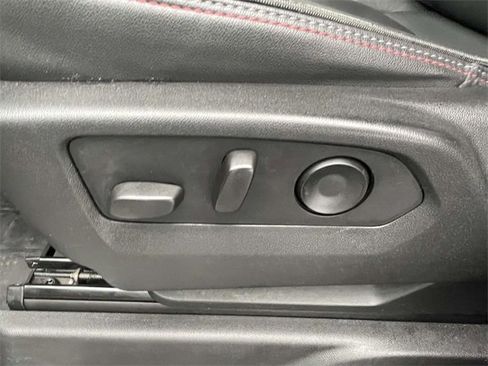 Used 2021 Chevrolet Tahoe RST w/ Luxury Package image 15