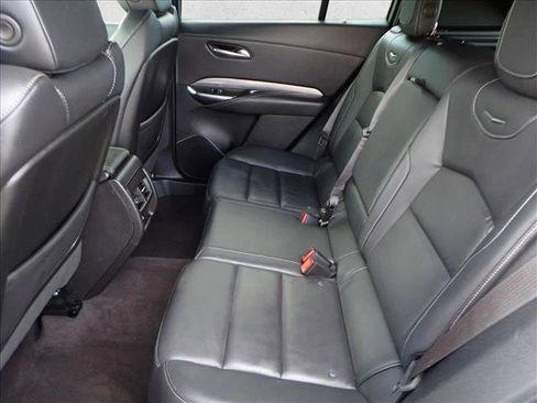 Used 2024 Cadillac XT4 Premium Luxury image 10