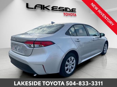 Used 2024 Toyota Corolla LE image 7