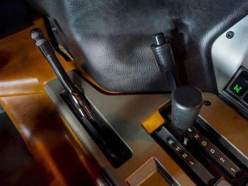 Used 2004 HUMMER H1 4-Door Open Top image 12