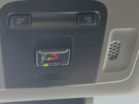 Used 2023 Toyota Camry SE FWD image 22