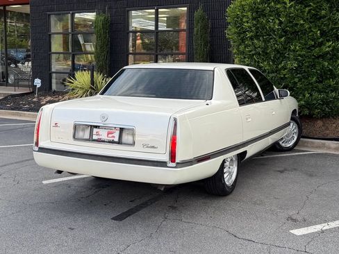 Used 1994 Cadillac De Ville Concours FWD image 12