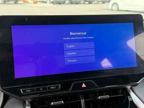 Certified 2023 Toyota Venza Nightshade image 16