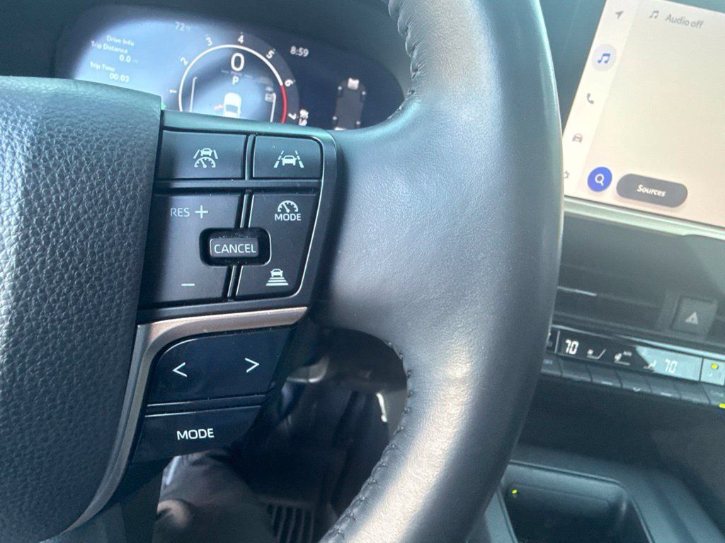 Used 2023 Toyota Crown AWD/4WD image 21