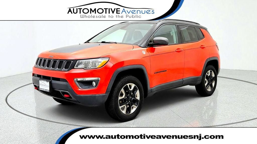 Used 2017 Jeep Compass Trailhawk AWD/4WD image 1