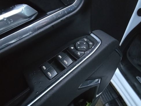 Used 2025 GMC Sierra 3500 SLE w/ SLE Value Package image 23