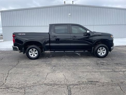 Used 2021 Chevrolet Silverado 1500 LT w/ Bed Protection Package image 17