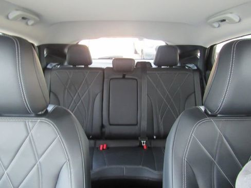 Used 2024 Ford Mustang Mach-E Select w/ Comfort Package Lite image 33