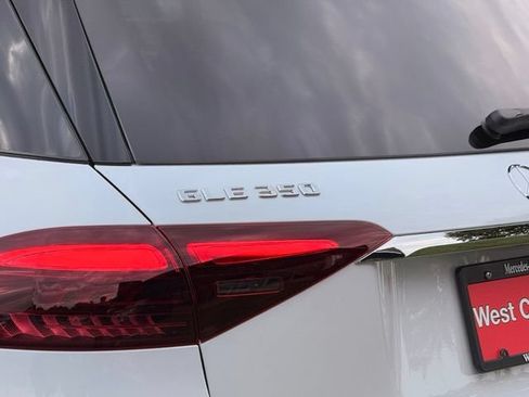 New 2026 Mercedes-Benz GLE 350 4MATIC image 9