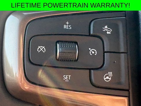 Used 2024 Chevrolet Suburban High Country w/ Max Trailering Package AWD/4WD image 6
