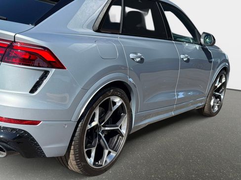 Used 2026 Audi RS Q8 performance image 17