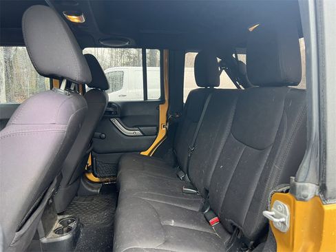 Used 2014 Jeep Wrangler Unlimited Sport w/ Connectivity Group image 19