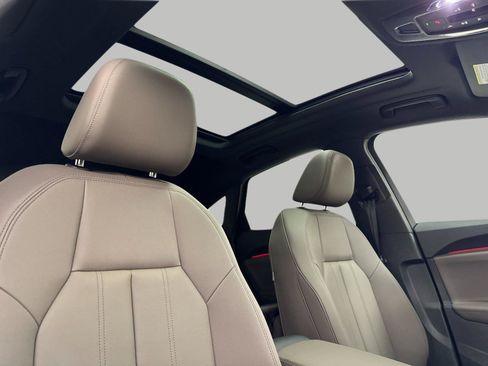 Certified 2025 Audi Q5 Premium Plus w/ Premium Plus AWD/4WD image 17