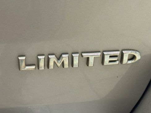 Used 2020 Jeep Grand Cherokee Limited image 15