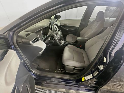 Used 2020 Toyota Corolla SE FWD image 13