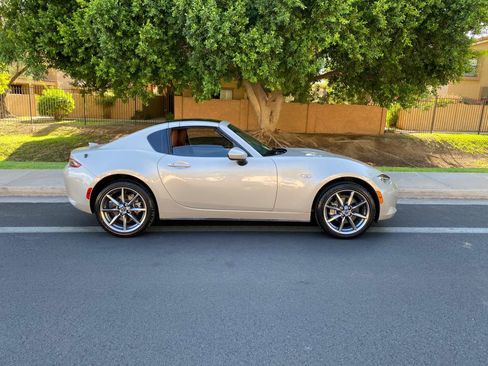 Used 2023 MAZDA MX-5 Miata Grand Touring RWD image 6