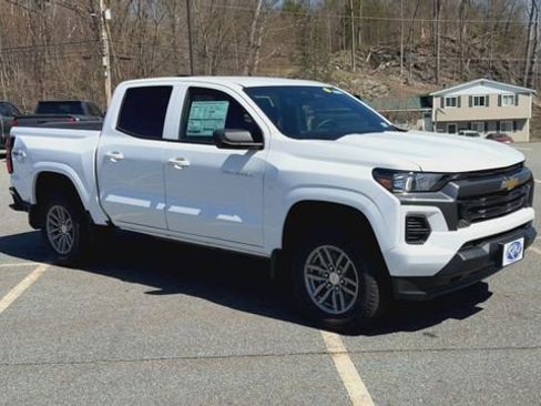 New 2026 Chevrolet Colorado LT AWD/4WD image 2