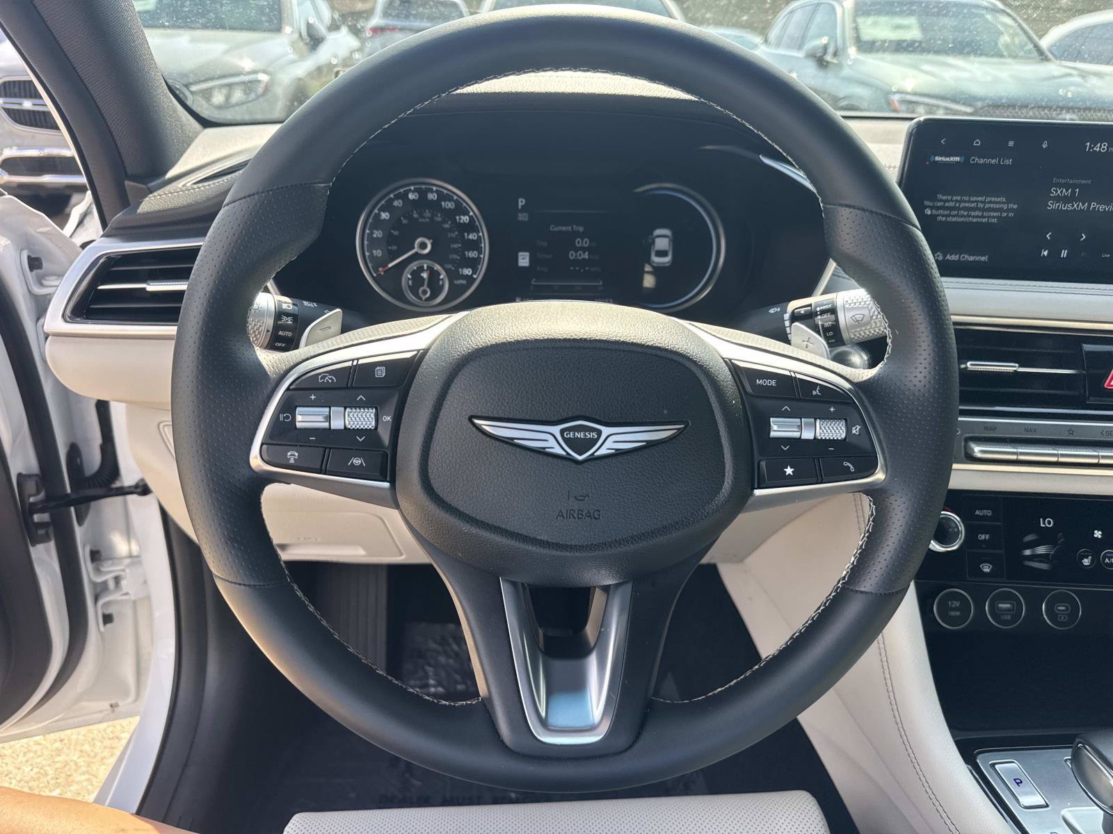 Used 2025 Genesis G70 2.5T RWD image 20