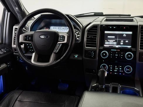 Used 2015 Ford F150 Lariat w/ Equipment Group 502A Luxury AWD/4WD image 29