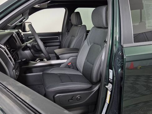 New 2026 RAM 1500 4x4 Crew Cab image 11