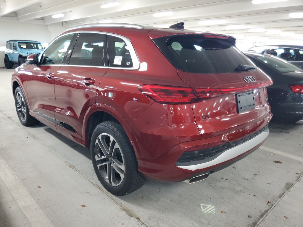 Used 2025 Audi Q5 2.0T w/ Premium Plus AWD/4WD image 4