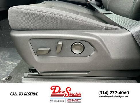 New 2026 GMC Sierra 1500 Elevation AWD/4WD image 12