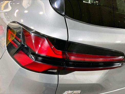 Used 2025 BMW X5 M60i image 28