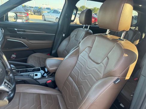 Used 2021 Kia Telluride SX w/ SX Prestige Package AWD/4WD image 7